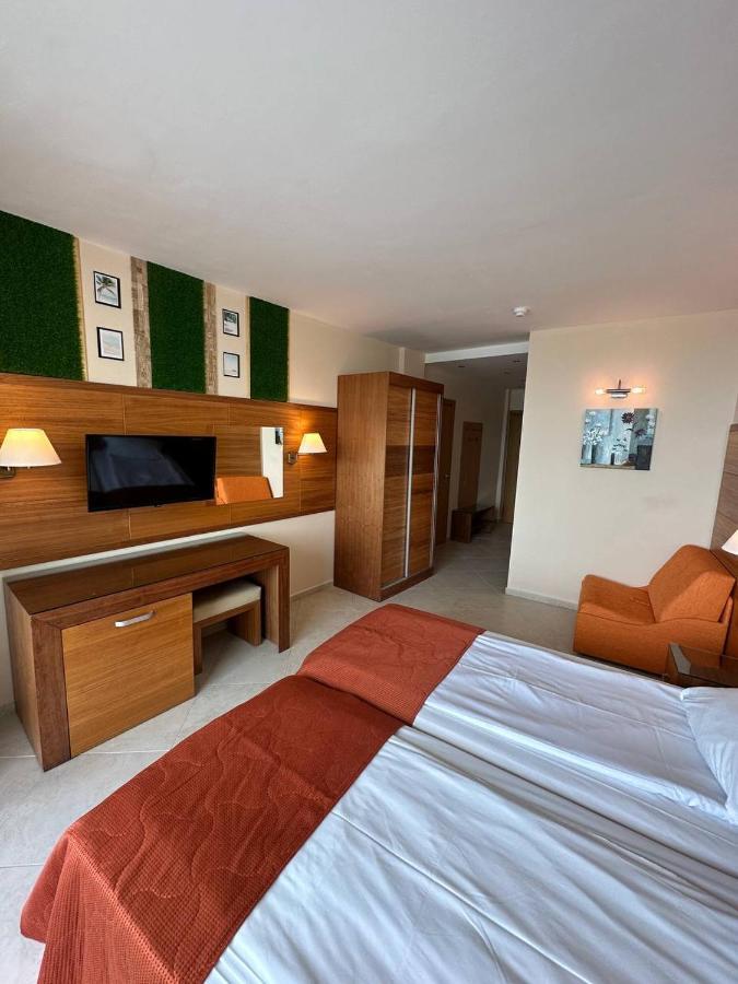 Briz Beach Apartments - Section B Σάνι Μπιτς Εξωτερικό φωτογραφία